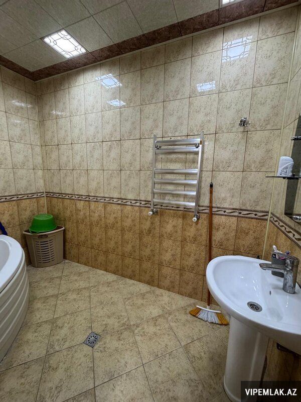 Yasamal rayonunda 4 otaqlı Yeni tikili Kirayə verilir, 120 m² — Mənzil, Bakı (9)