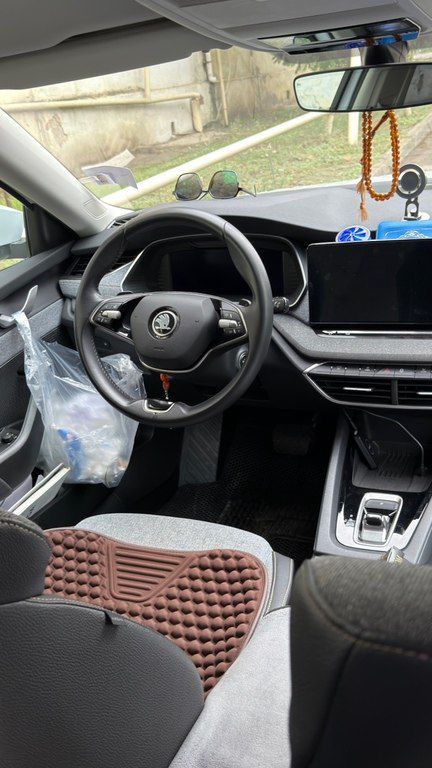 Skoda Octavia, 1.4 L, 13 kWh, 2024 il, 33 000 km 90-YJ-846 — Avtomobillər, Bakı (5)