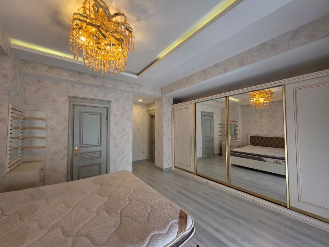 İcarəyə verilir 3 otaqlı yeni tikili 180 m² — Mənzil, Bakı (8)