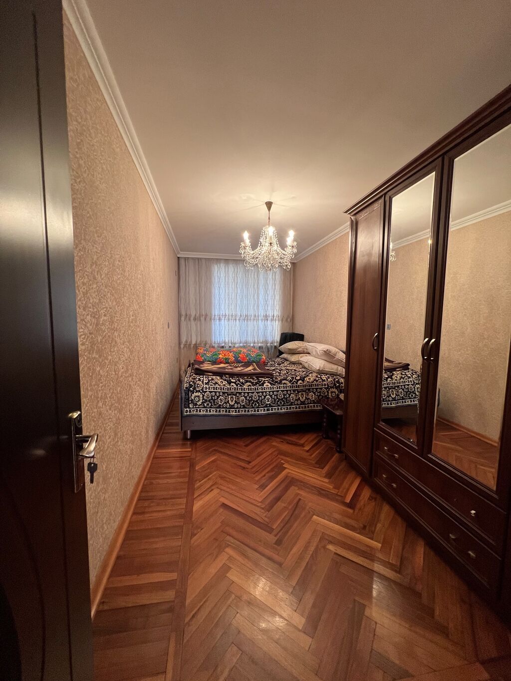 Bakı, Yasamal, 3 otaqlı, Köhnə tikili, m. İnşaatçılar, 77 kv. m — Mənzil, Bakı (2)