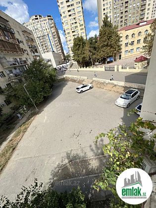 Satılır 3 otaqlı 85 m² köhnə tikili Şah İsmayıl Xətai m — Mənzil (12)