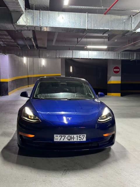 Tesla Model 3, 50 kWh, 2022 il, 240 500 km — Bakı
