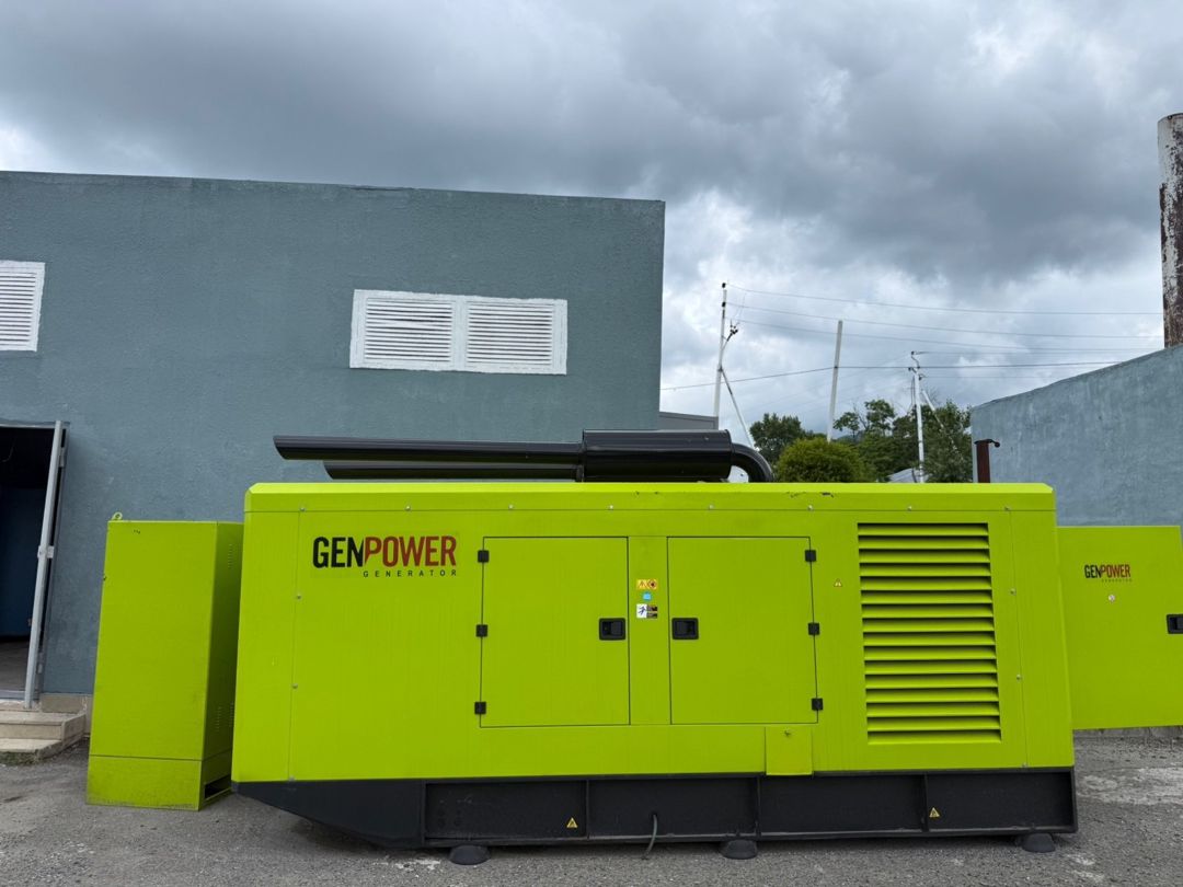 Generator Genpower — Biznes və avadanlıq, Bakı (5)