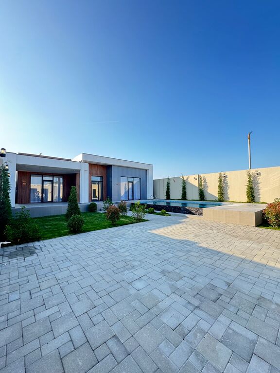 Satılır 4 otaqlı həyət evi/bağ evi 200 m² — Ev, villa, Bakı (3)