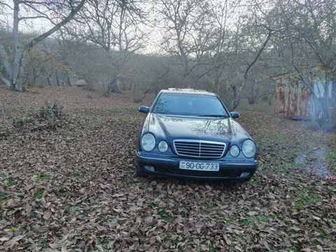 Mercedes E 320, 3.2 L, 2000 il, 556 856 km — Gəncə