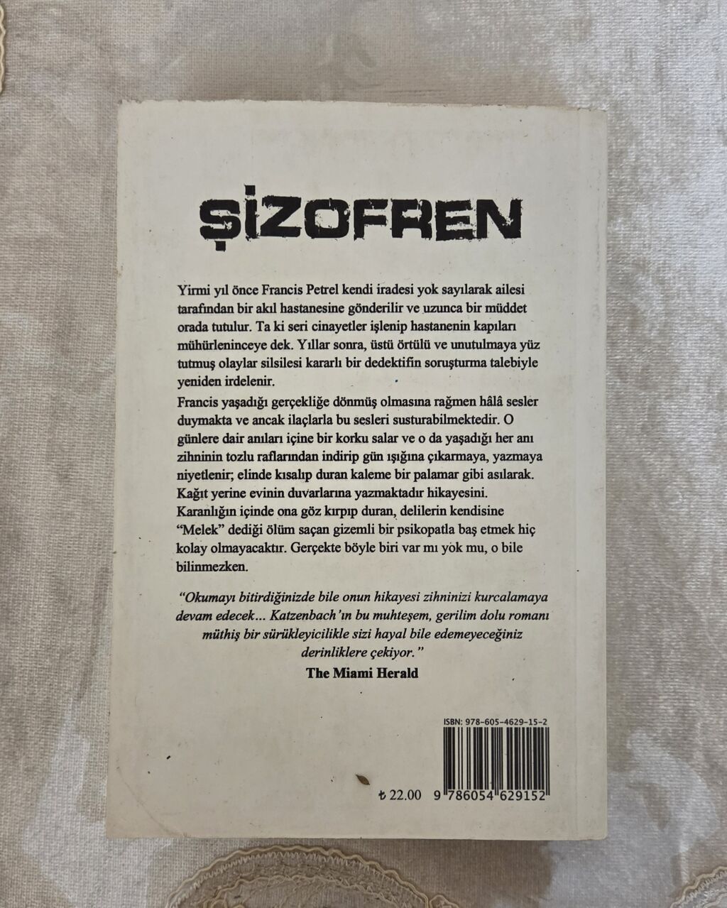 Məhsul: Kitab – “Şizofren” Müəllif: John Katzenbach Nəşriyyat — Kitablar, Bakı (2)