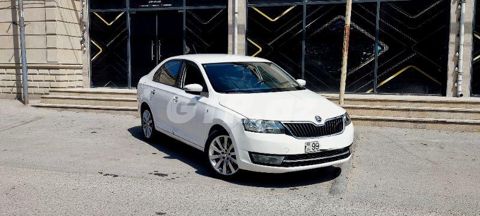 Skoda Rapid 1.6 L, 2014, 250 000 km — Bakı