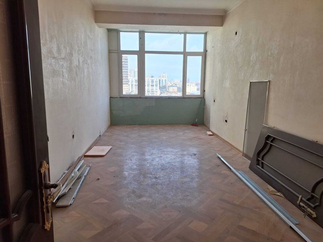 Satılır 3 otaqlı yeni tikili 160 m² — Mənzil, Bakı (10)