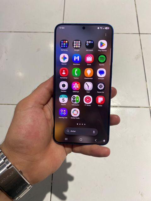 Samsung Galaxy S25 Plus, 256 GB, rəng - Mavi, İki sim kartlı — 1 250 ₼ · Bakı · Samsung Samsung Galaxy S25 Plus, 256 GB, rəng - Mavi, İki sim kartlı — Bakı