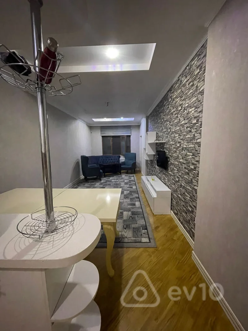 4 otaqlı mənzil, 180 m², Yeni Yasamal — kirayə — Mənzil, Bakı (2)