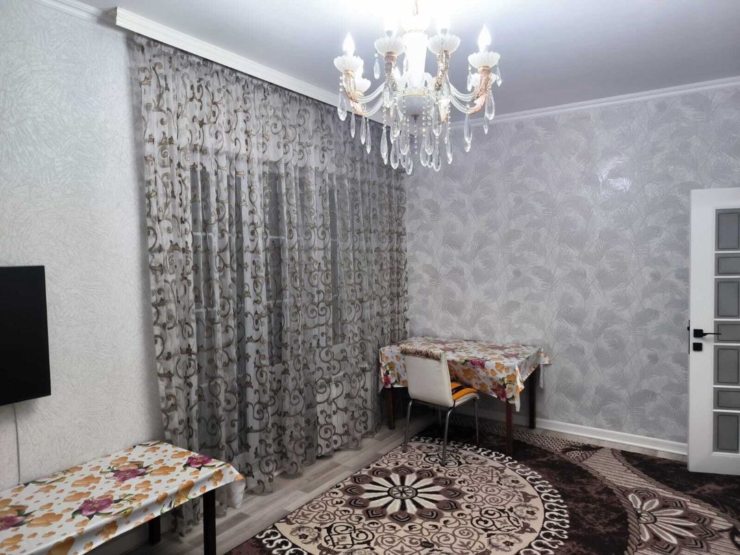 İcarəyə verilir 2 otaqlı köhnə tikili 170 m² — Mənzil, Bakı