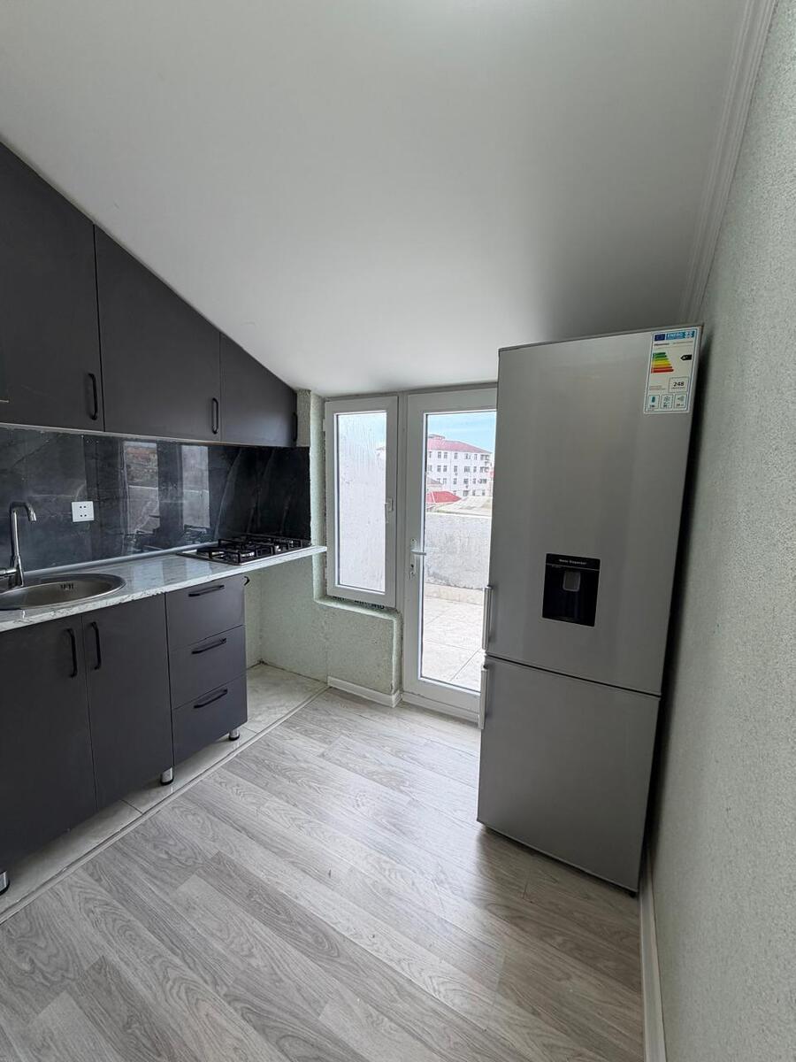Satılır 1 otaqlı yeni tikili 40 m² — Mənzil, Bakı (2)