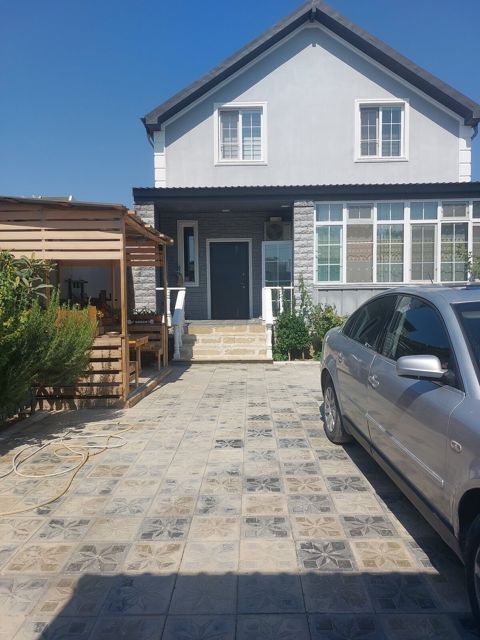 Satılır 4 otaqlı həyət evi/bağ evi 155 m² — Bakı