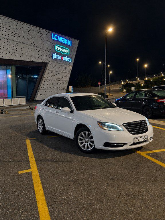 Chrysler 200, 2.4 L, 2012 il, 280 000 km 77-TG-648 — Avtomobillər, Bakı (5)