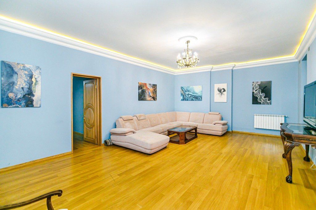 İcarəyə verilir 2 otaqlı köhnə tikili 75 m² — Mənzil, Bakı (4)