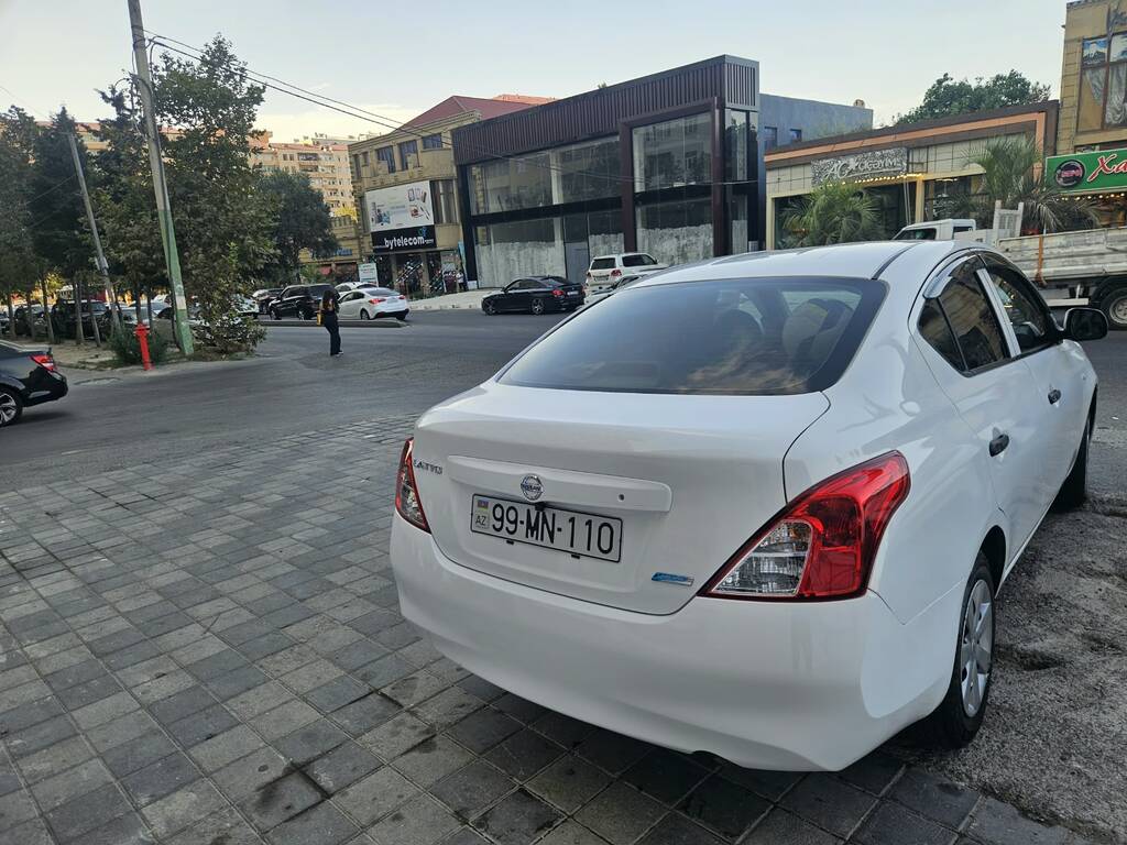 Nissan Latio, 1.2 L, 2013 il, 230 000 km 99-MN-110 — Avtomobillər, Bakı (9)