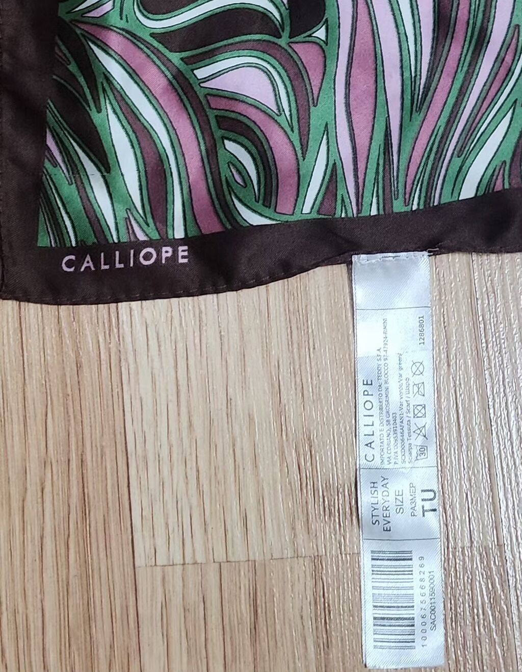 Callıope kvadrat şərf - Brend: Callıope (etiket üzərində) - Forma — Baş geyimi, Bakı (5)