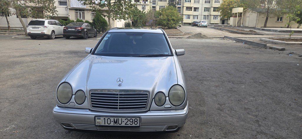 Mercedes E 240, 2.4 L, 1999 il, 444 579 km 10-MU-298 — Avtomobillər, Gəncə (2)