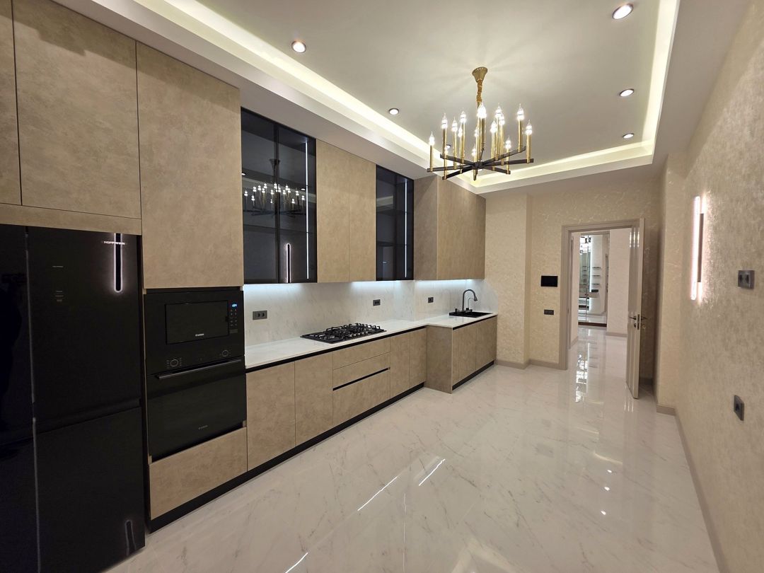 Satılır 4 otaqlı yeni tikili 150 m² — Mənzil, Bakı (11)