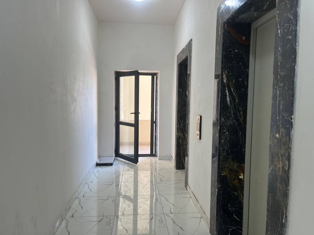 Satılır 4 otaqlı yeni tikili 242 m² — Mənzil, Bakı (3)