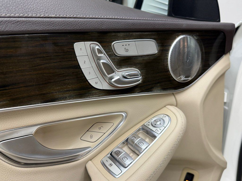 Mercedes C 300, 2.0 L, 2016 il, 142 000 km — Avtomobillər, Bakı (9)