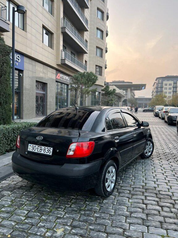 Kia Rio, 1.4 L, 2009 il, 300 000 km 90-EB-836 — Avtomobillər, Bakı (11)