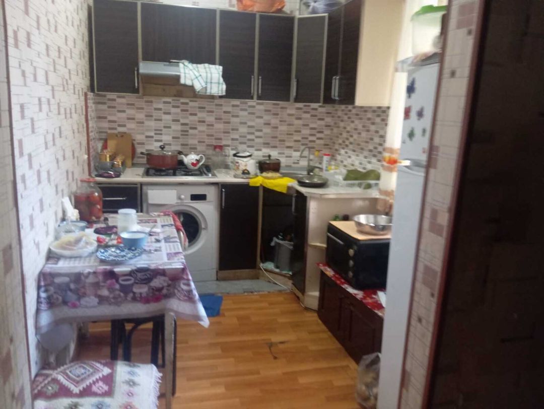 Satılır 2 otaqlı köhnə tikili 60 m² — Mənzil, Bakı (3)