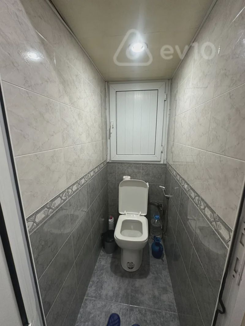 For sale: 2-room apartment (old building), 47 m² — Mənzil, Bakı (6)