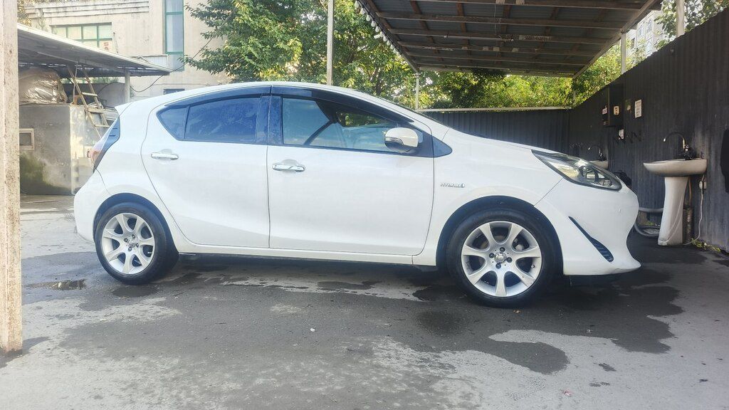 Toyota Aqua, 1.5 L, 0.87 kWh, 2020 il, 160 000 km 90-YQ-172 — Avtomobillər, Gəncə (2)