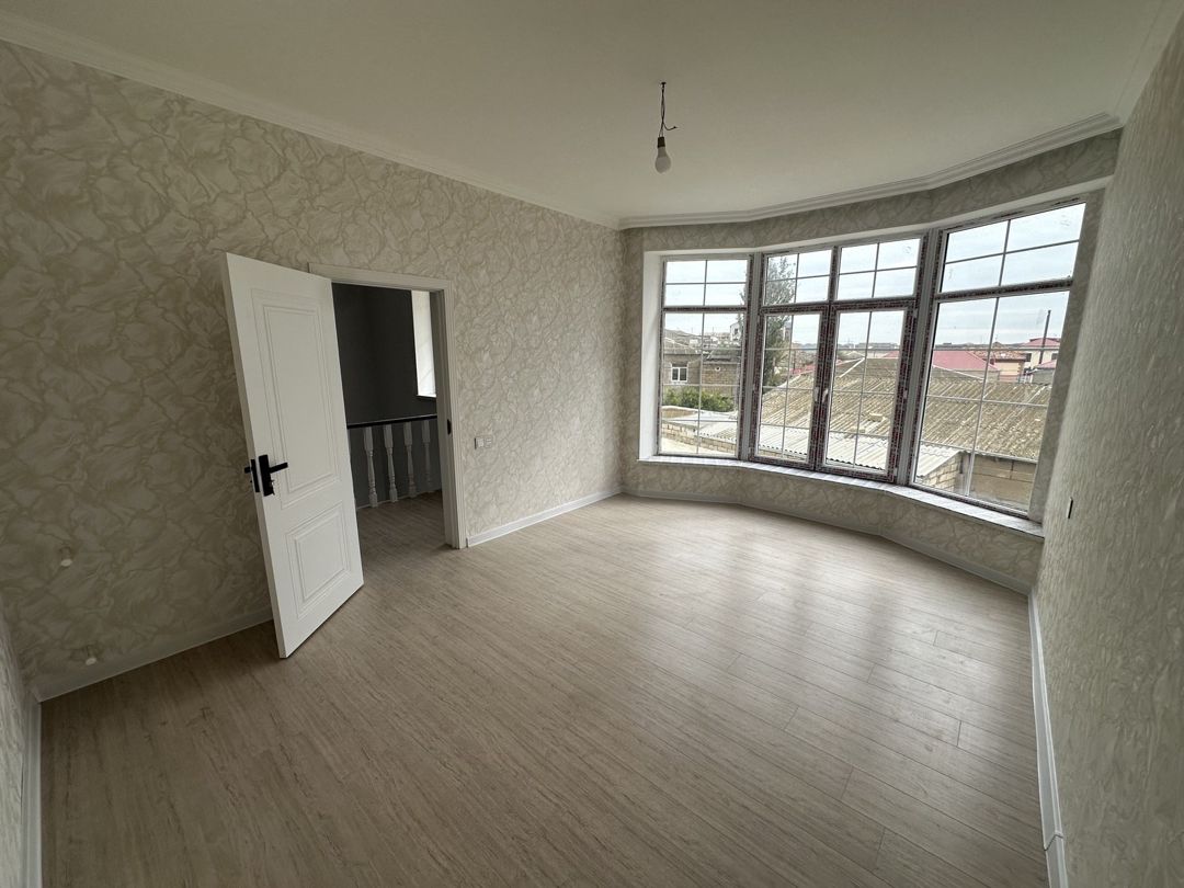 Satılır 4 otaqlı həyət evi/bağ evi 160 m² — Ev, villa, Bakı (11)