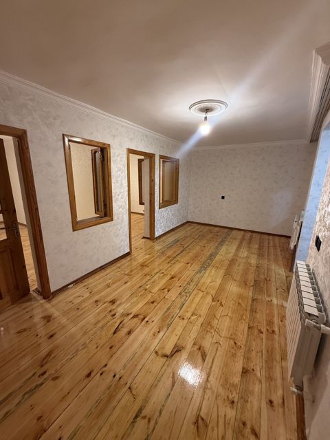 Satılır 3 otaqlı həyət evi/bağ evi 75 m² — Bakı