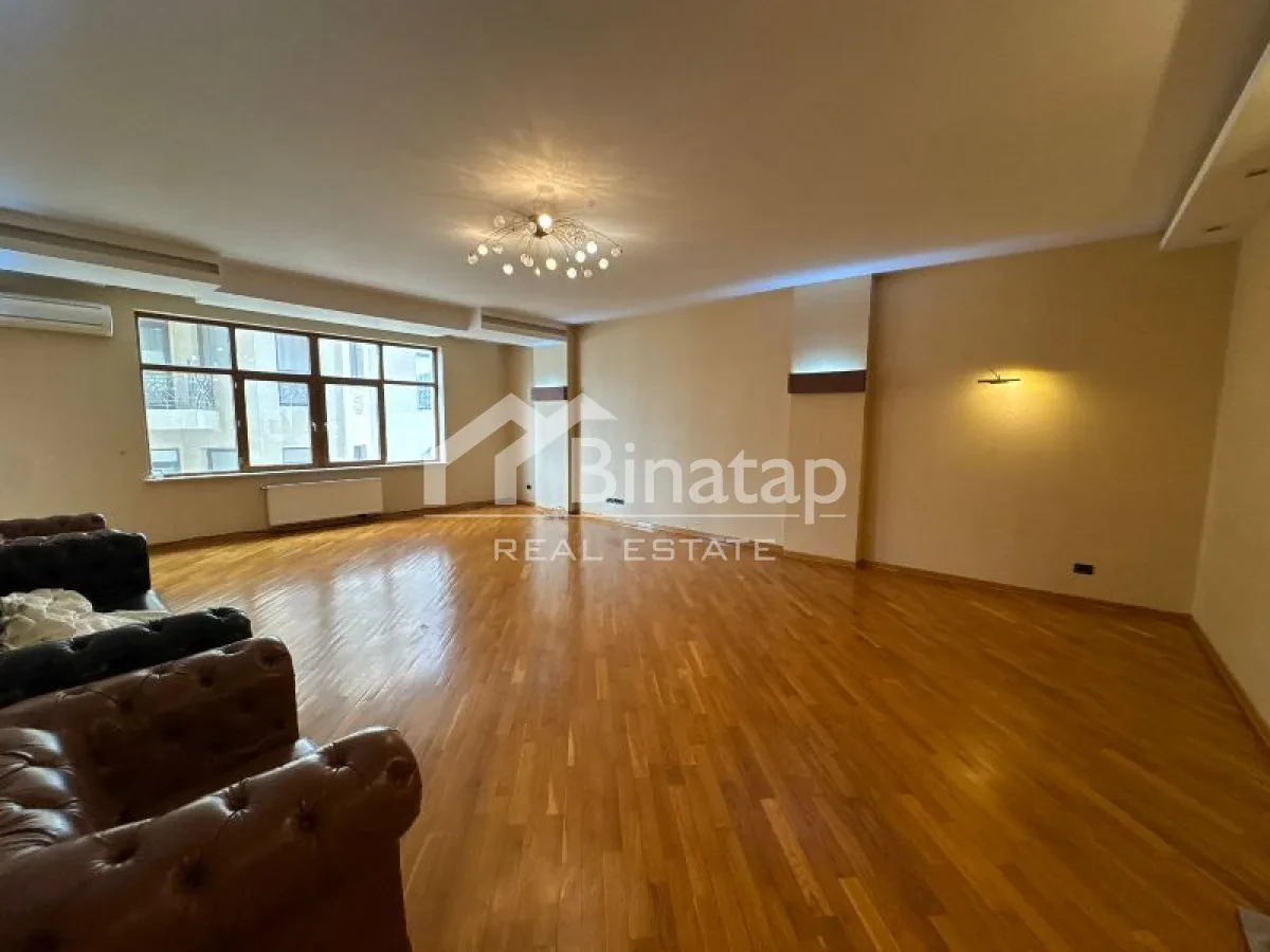 Satılır 4 otaqlı yeni tikili 230 m², 28 May metrosu, Nəsimi rayonu — Mənzil, Bakı (3)