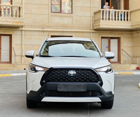 Toyota Corolla Cross, 2.0 L, 1.31 kWh, 2024 il, 16 000 km — Bakı