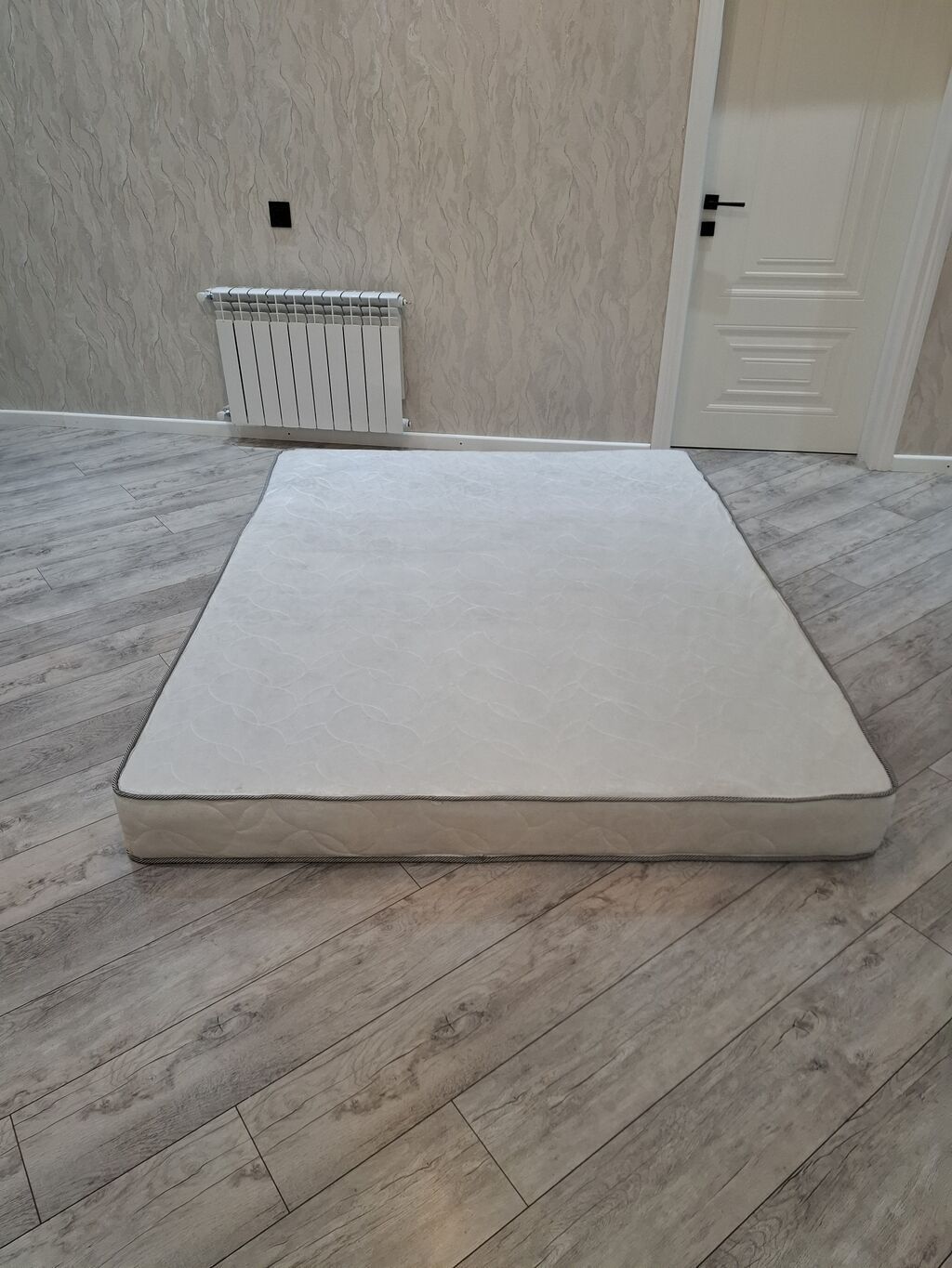 Ortopedik yaylı döşək - Ölçü: təxminən 160x200 sm (şəkillərə əsasən — Matraslar, Bakı