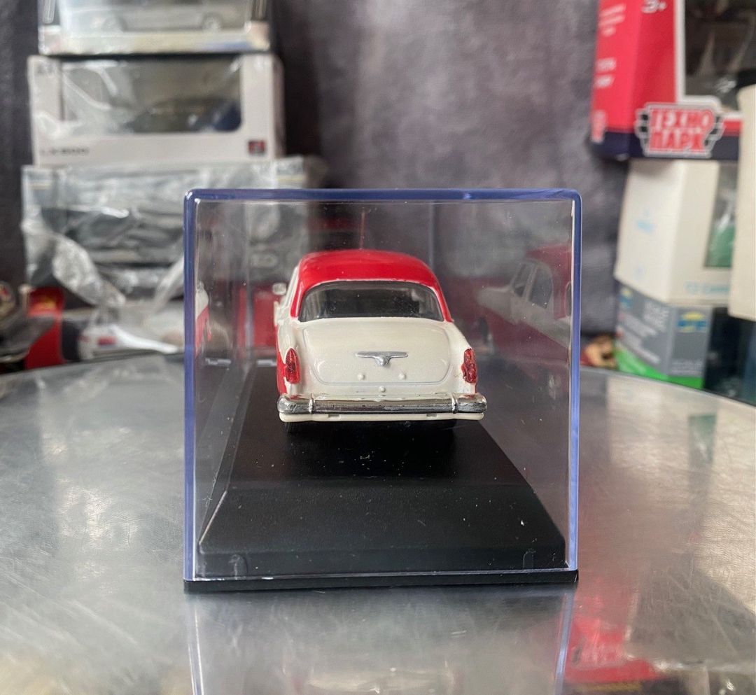 Коллекционная модель GAZ- 21 Volga Red White 1964 — Kolleksiyalar, Bakı (4)