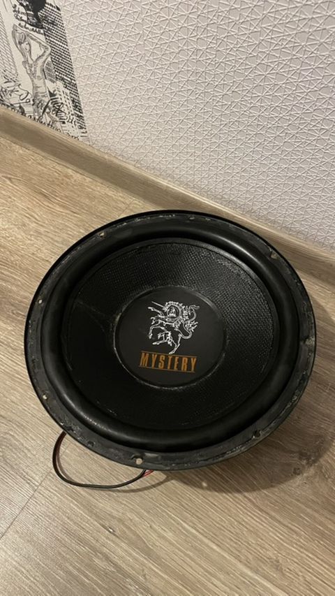 Mystery sabvufer yaxşı vəziyətdədi ideal bass vurur. Üz hissəsində — 70 ₼ · Sumqayıt · Avtomobil akustikası Mystery sabvufer yaxşı vəziyətdədi ideal bass vurur. Üz hissəsində — Sumqayıt