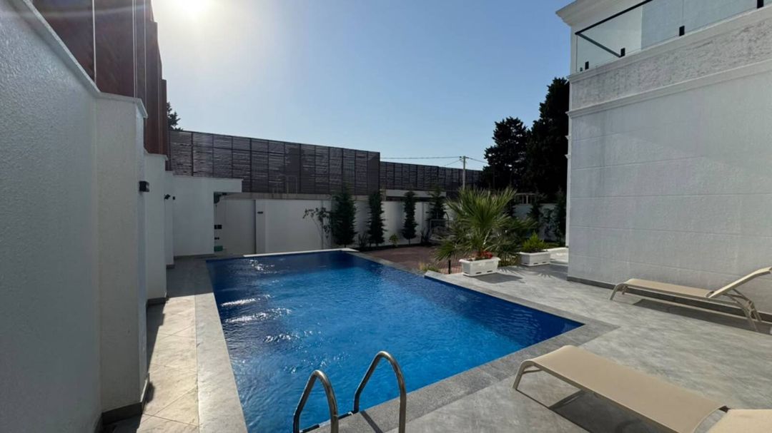 Satılır 5 otaqlı həyət evi/bağ evi 450 m² — Ev, villa, Bakı (4)