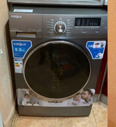 8 kq evrolux paltaryuyani 330 manata satılır. Evden satiw — Bakı