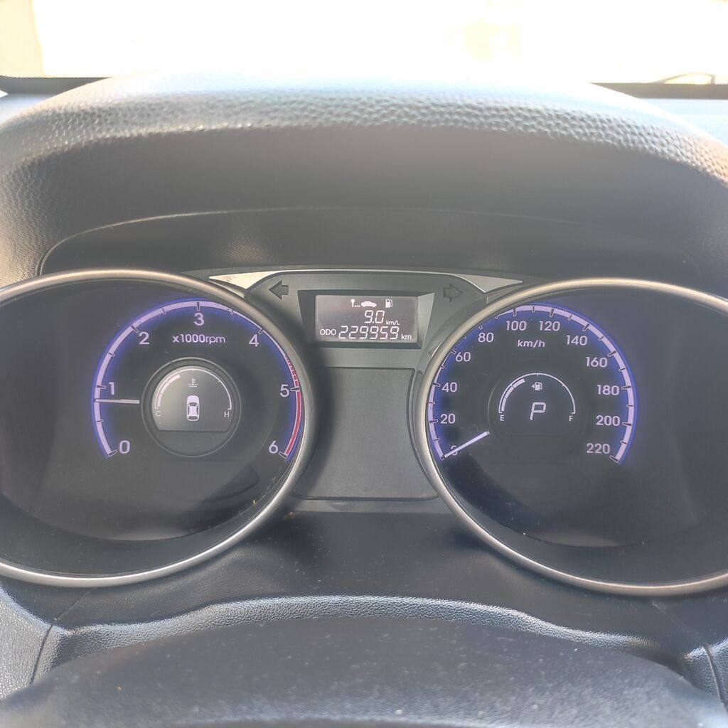 Hyundai Tucson: 2 l 2010 il Ofrouder/SUV 40-BV-882 — Avtomobillər, Bakı (2)