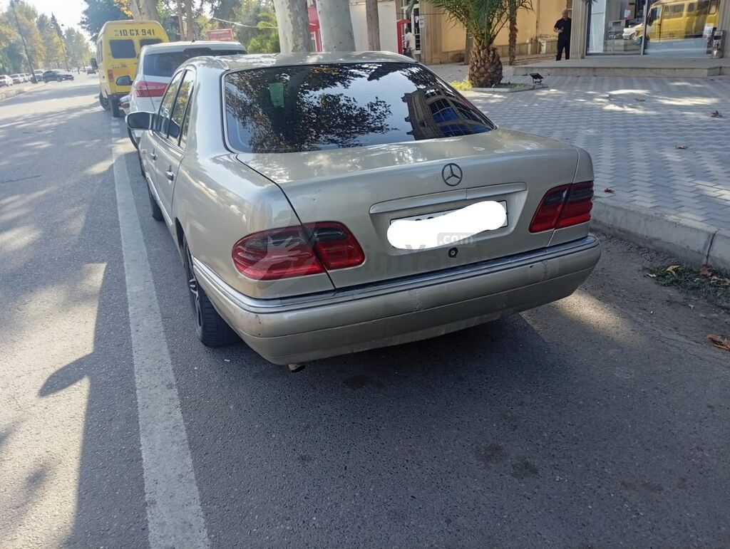 Mercedes-Benz E-Class W210 sedan Cekpott” ili 1998, 2,2 sd m — Avtomobillər, Bakı (2)