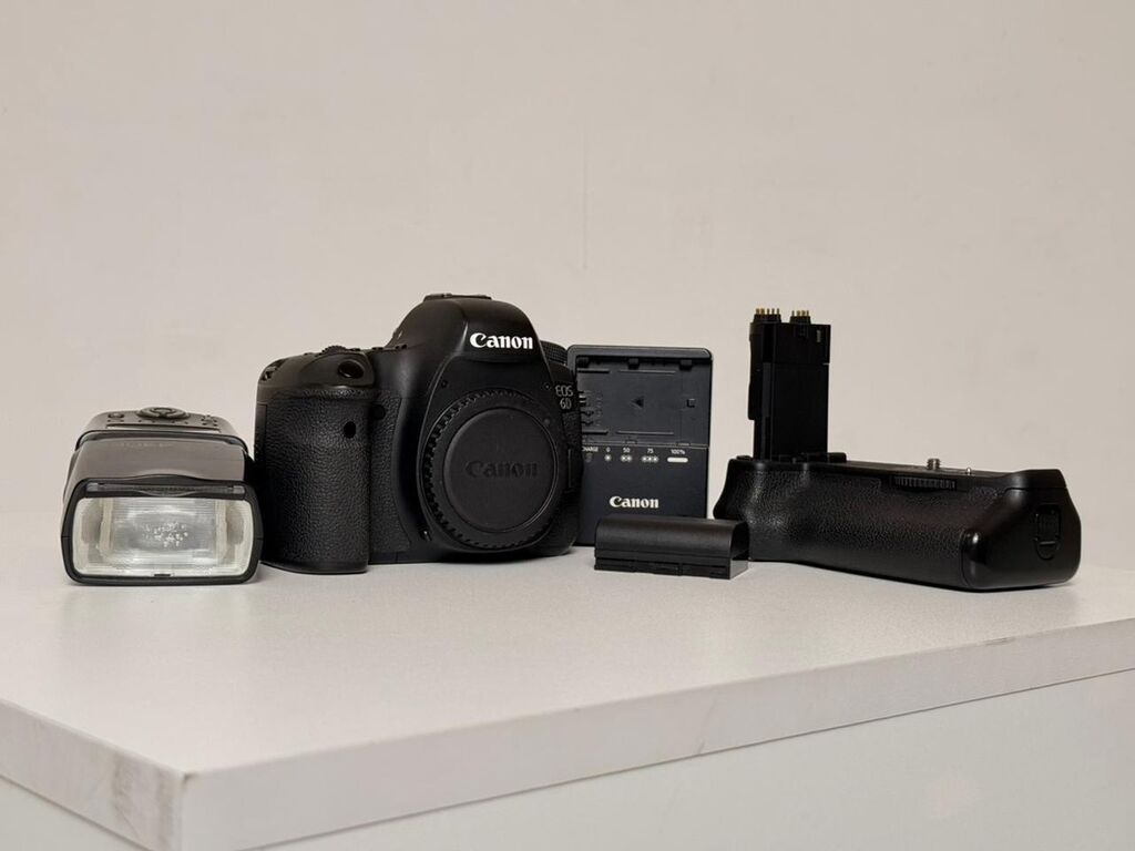 Canon EOS 6D tam kadr Dslr fotoaparat dəsti Məzmun: - Canon EOS 6D — Fotoaparat, Digah (2)