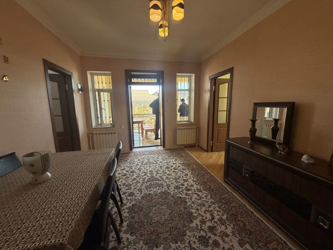 Satılır 4 otaqlı həyət evi/bağ evi 225 m² — Ev, villa, Bakı (3)