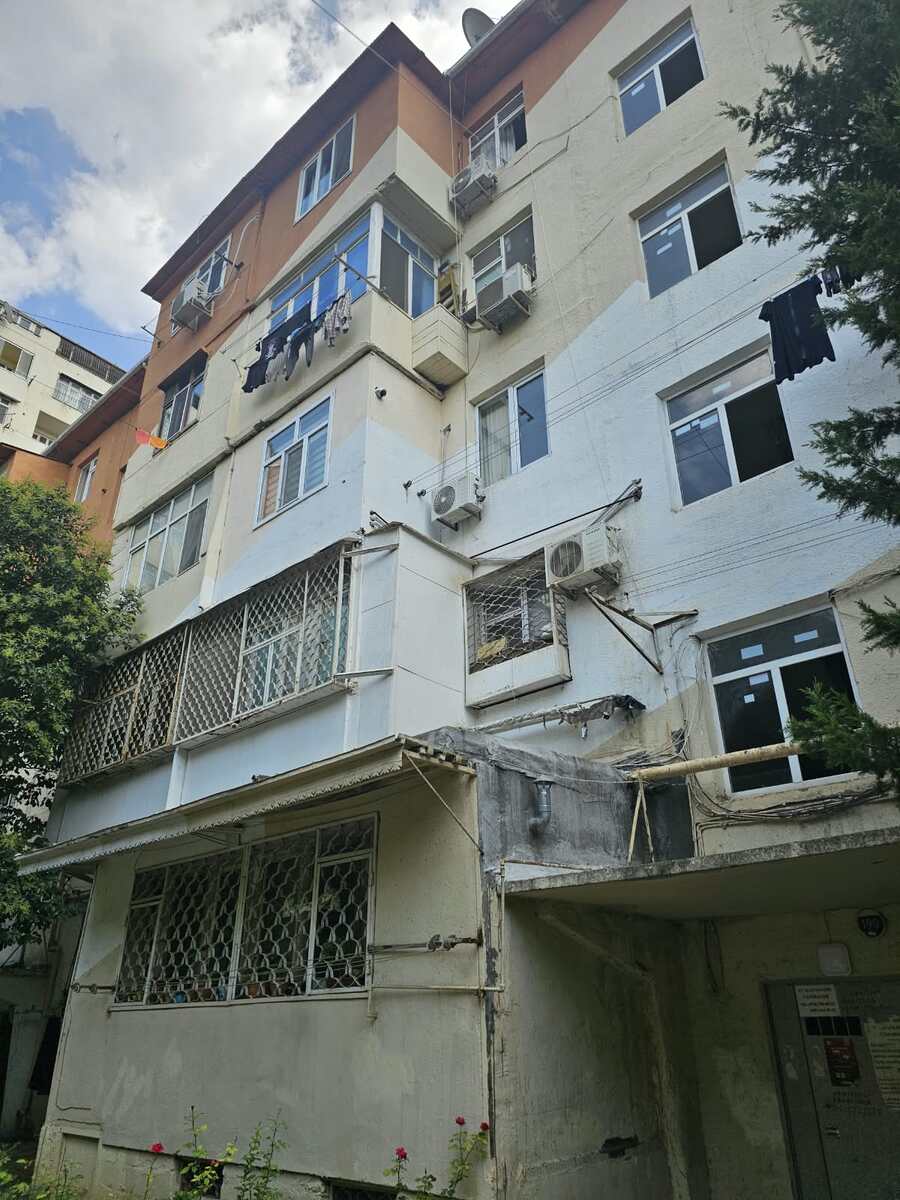 Satılır 2 otaqlı köhnə tikili 50 m² — Mənzil, Bakı (3)