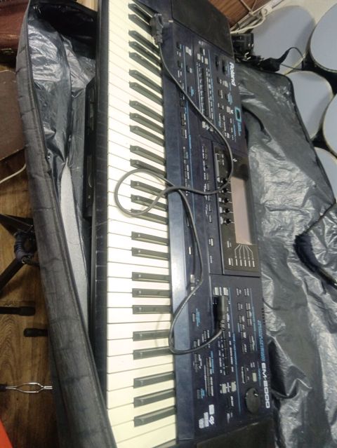 Roland em2000 — Bakı
