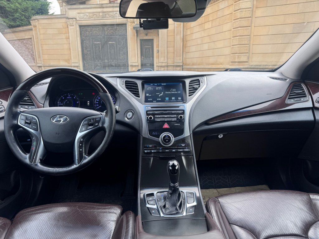 Hyundai Grandeur, 2.2 L, 2014 il, 372 000 km — Avtomobillər, Bakı (5)