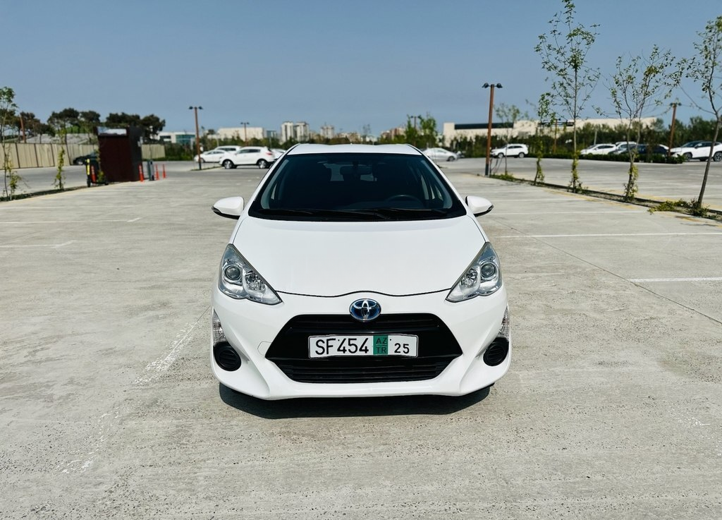 Toyota Aqua, 2016 il, 43500 km, 1.5 L — Bakı