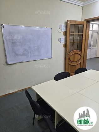 İcarəyə verilir 7 otaqlı 267 m² ofis Nizami m — Ofis (12)