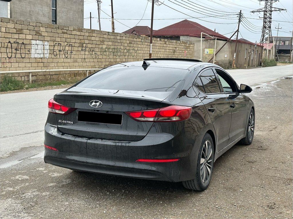 Hyundai Elantra, 2.0 L, 2017 il, 200 000 km — Avtomobillər, Bakı (4)