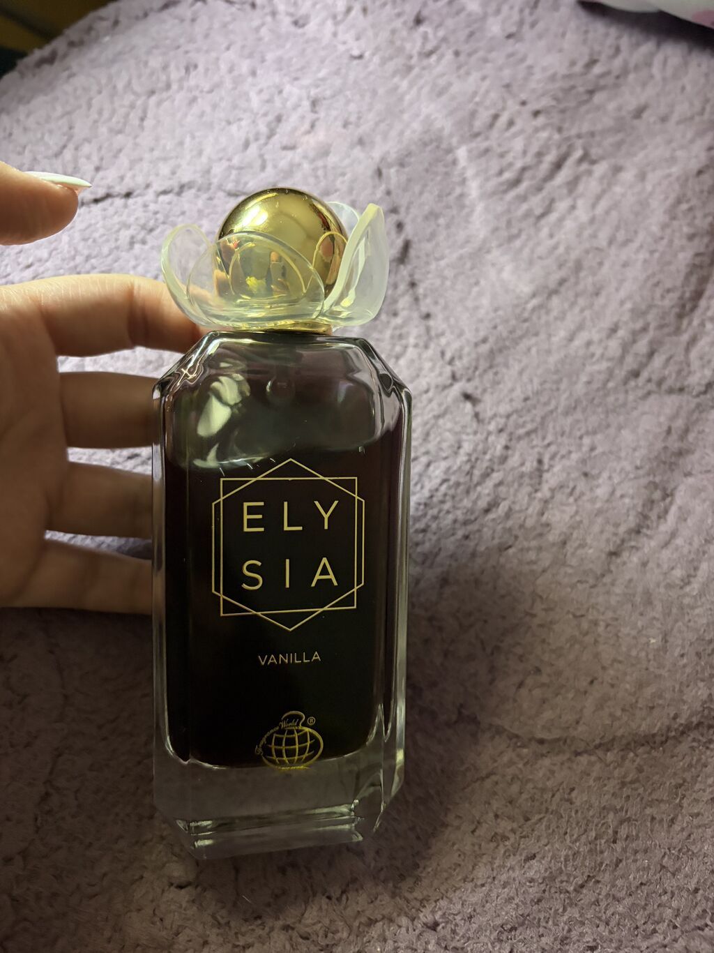 ELY SİA ətiri vanil qoxulu Nargiz shopdan almışam çox gözəl qoxusu var — Ətir, Bakı (2)
