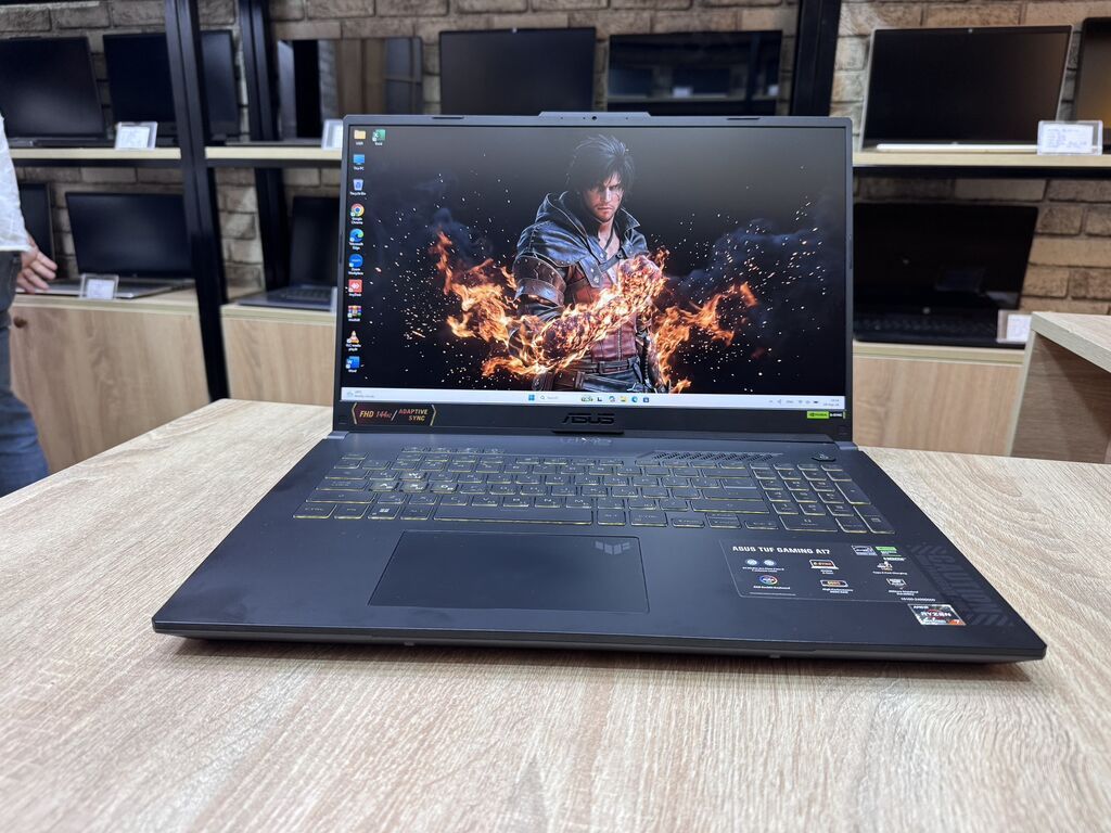 İşlənmiş ASUS TUF Gaming, 17 AMD Ryzen 7, 1 TB, Ünvandan götürmə, Ödənişli çatdırılma, Rayonlara çatdırılma — Asus, Bakı